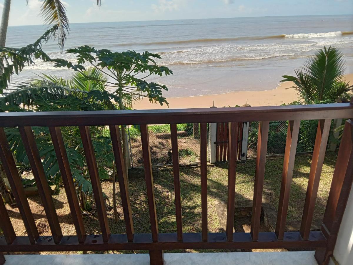 Himana Beach Rest Матара Экстерьер фото