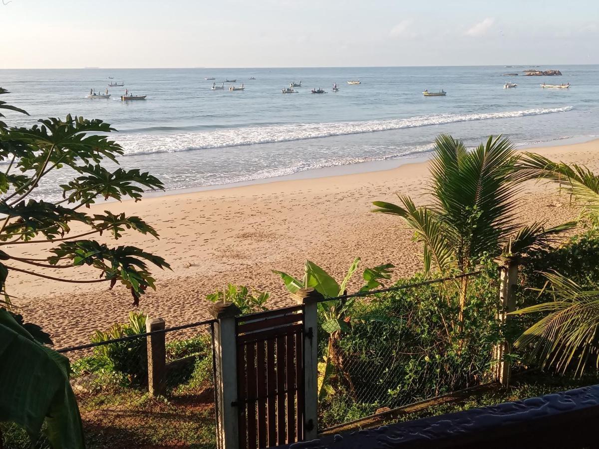 Himana Beach Rest Матара Экстерьер фото